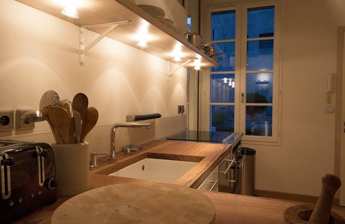 Cathedrale Apartment | Luxurious apartment with terrace and private parking in the center of Tours