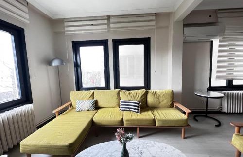 Galata Apartment | Luxurious Apartment with Sea View in Karaköy 4BR, 2BA