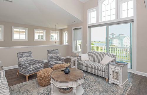 Ocean City House | Luxurious Assateague Overlook Townhouse Sleeps 10
