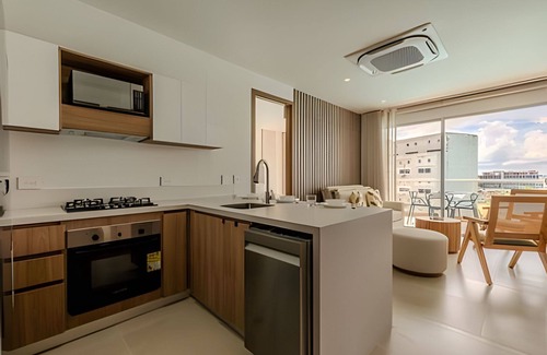 Zona Norte Apartment | Luxurious Brand New/Oasis Laguna Cristalina 2BR