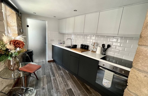 Matlock Apartment | Luxurious Bolthole
