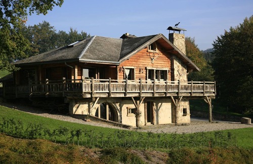 Bellevaux Ski Chalet | Luxurious Chalet with Jacuzzi and Sauna