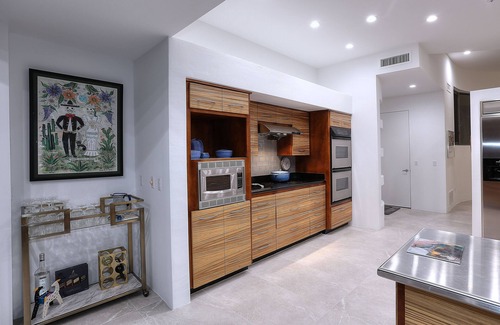 Troon North House | Luxurious, Contemporary, Resort Style, 4 Bedroom, on 15th Tee of Troon North.