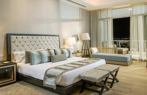 Nuevo Vallarta Resort | Luxurious Four Bedroom Residence Tower a 5 diamond award property ocean view BO