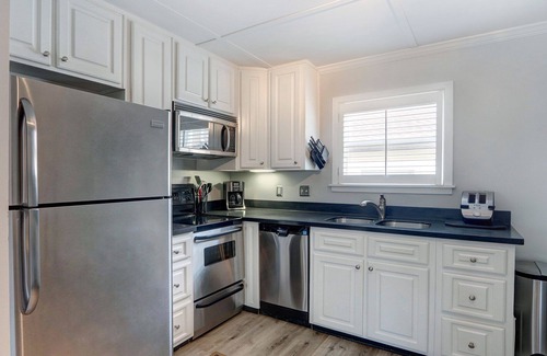 Historic District - North House | Luxurious & Fun, Roof top deck, Heated Pool Access