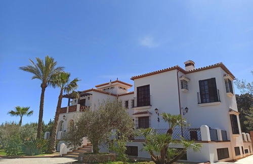 Alhaurin el Grande House | Luxurious Hacienda with pool and tennis court, just 20 minutes from the beach
