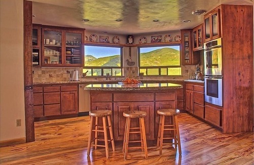 Cayucos House | Luxurious Heavenly Cayucos 850 acre Ranch Home/8 bd/7ba/Pool/Tennis/Fishing.