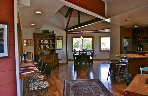 Cayucos House | Luxurious Heavenly Cayucos 850 acre Ranch Home/8 bd/7ba/Pool/Tennis/Fishing.