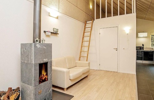 Øster Melholt House | Luxurious Holiday Home in Hals with Sauna