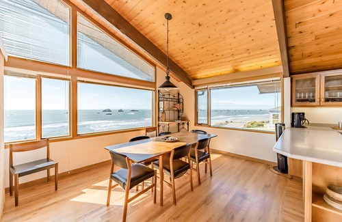 Crescent City North House | Luxurious home boasting ocean views, a sauna, pool table, and more