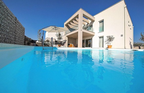 Zaton House | Luxurious home in Zaton