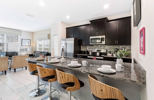 Kissimmee Cottage | Luxurious Home W/private Pool, Near Disney!