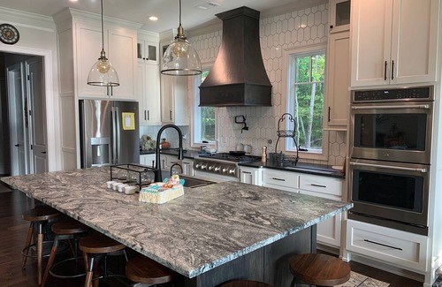 Lake Oconee House | Luxurious Lake Oconee Family Getaway!