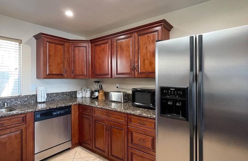 Lake Arrowhead Cabin | Luxurious Lake View Home! Newly Renovated! Sleeps 14!