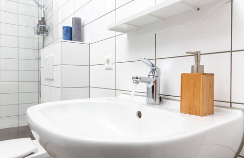 Delft Apartment | Luxurious Loft apt w/View walk city center 02D