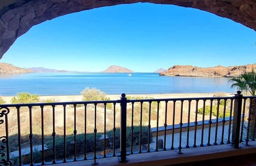Nopolo Apartment | Luxurious Loreto Paradise with Unmatched Scenic Views
