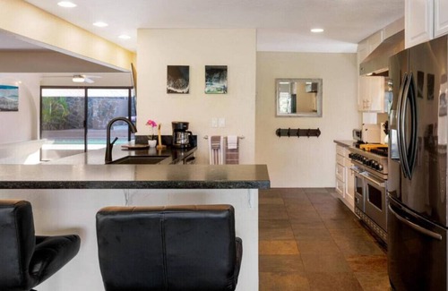 Kona Palisades Villa | Luxurious Makai Villa with Pool and Ocean Views