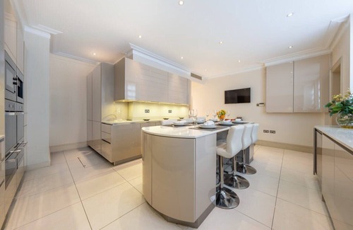 Mayfair Villa | Luxurious Mayfair Mansion in London