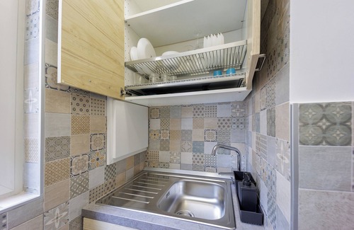 Naples Apartment | Luxurious mini apartment with jacuzzi tub, suitable for families