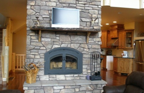 Duck Creek Village Cabin | Luxurious Mountain Home