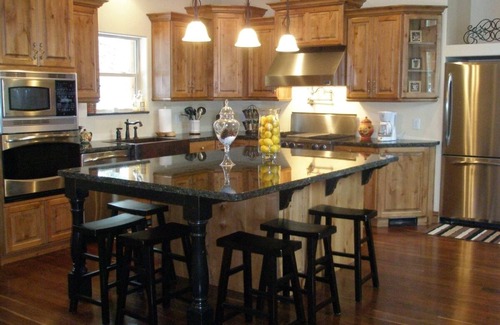 Duck Creek Village Cabin | Luxurious Mountain Home