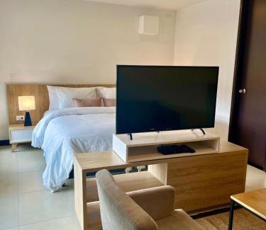 Rionegro Bed & Breakfast | Luxurious mountain-view room with own facilities in Rionegro Colombia