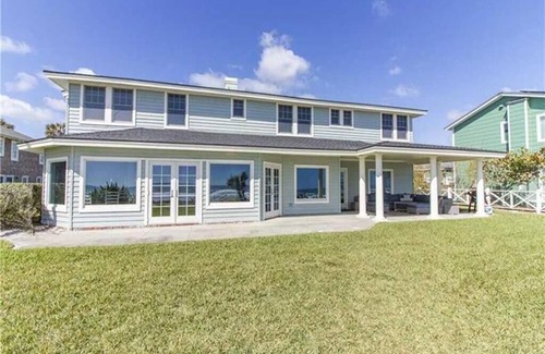 Ponte Vedra Beach House | Luxurious oceanfront 5 bedroom home
