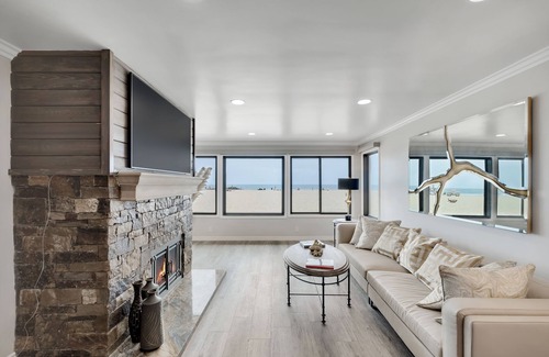West Newport House | Luxurious Oceanfront home in Newport Beach