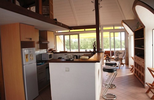 L'Ermitage-les-Bains Apartment | Luxurious apartment with large terrace, 50 m away from the beach