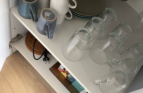 Tilburg House | Luxurious room, newly renovated bathroom, free use of kitchen en washer, and easy to go to the unive