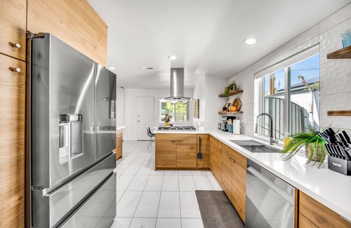 Patton House | Luxurious San Bernardino House with Private Pool 5 Min to Yaamava Casino