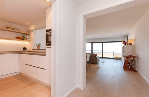 Duinbergen Apartment | Luxurious Sea View Apartment in Knokke-Heist