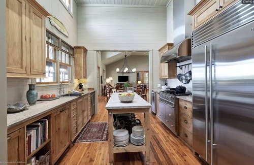 Crane Hill House | Luxurious Smith Lake home, "SKY CABIN", situated on 8 ACRES with amazing views!