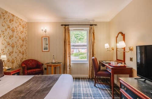 Ipswich Hotel | Luxurious Stay w/Indoor Pool & Relaxing Wellness Amenities, Breakfast Included