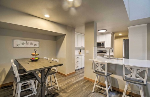 Edgewood House | Luxurious Tacoma Retreat w/Quartz Countertops!