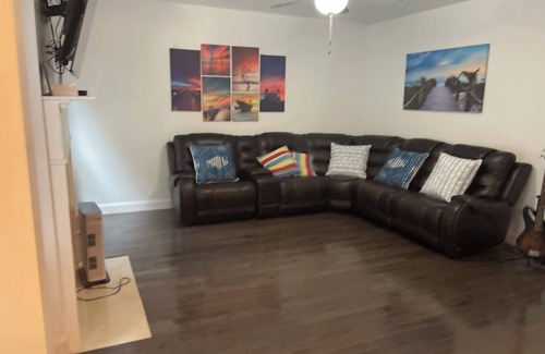 Lithia Springs House | Luxurious vacation home @ Thornton Rd in Lithia Springs