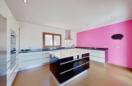 Almunecar Villa | Luxurious villa - 7 min from the beach!