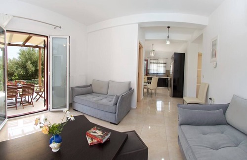 Agia Efimia Villa | Luxurious Villa In Agia Efimia, Private Pool, No car rental necessary, Quiet