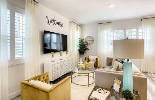 Davenport House | Luxurious Villa near Disney with Resort Amenities