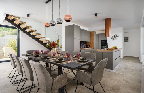 Rasa Villa | Luxurious villa with pool in Sveti Bartul