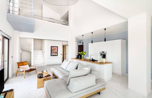 Kefalas Villa | Luxurious Villa w/Private Pool, 5km from the beach