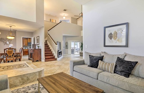 Lake Magdalene Villa | Luxurious Villa with Heated Pool, Theatre, Gym, Bar, BBQ, Office!
