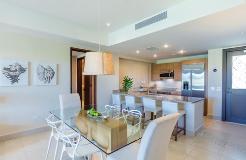 Herreras Villa | Luxurious Water View Villa at the St. Regis Bahia Beach Resort & Golf Club