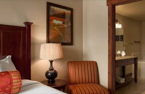 Breckenridge Condo | Luxury 1 Bedroom Master, Ski-In/Ski-Out @ Grand Lodge on Peak 7n