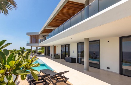 Bisento Villa | Luxury 12-Guest Villa in Gated Community with Pool, Ocean View & Private Beach Access