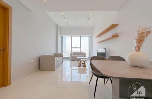Dubai Apartment | Luxury 1B with balcony in Blue Wave Tower Dubai