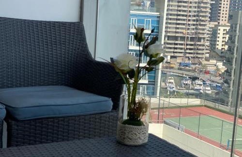 Dubai Marina Apartment | Luxury 1br in Dubai Marina, ask for July Full month offer