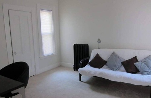 Ward Two House | Luxury 2 bds/2 bths between Harvard and MIT