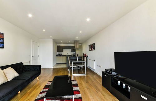Lansbury Apartment | Luxury 2 bed 2 bath apartment in Canary Wharf