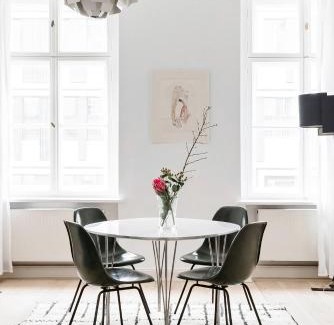 Mitte Apartment | Luxury 2 Bedroom apartment in the heart of Mitte, Berlin